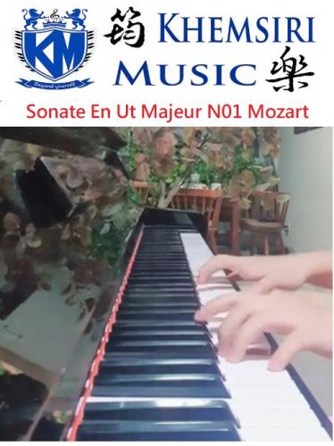 Sonate En Ut Majeur _N01 _ Mozart - Susie 11 years old